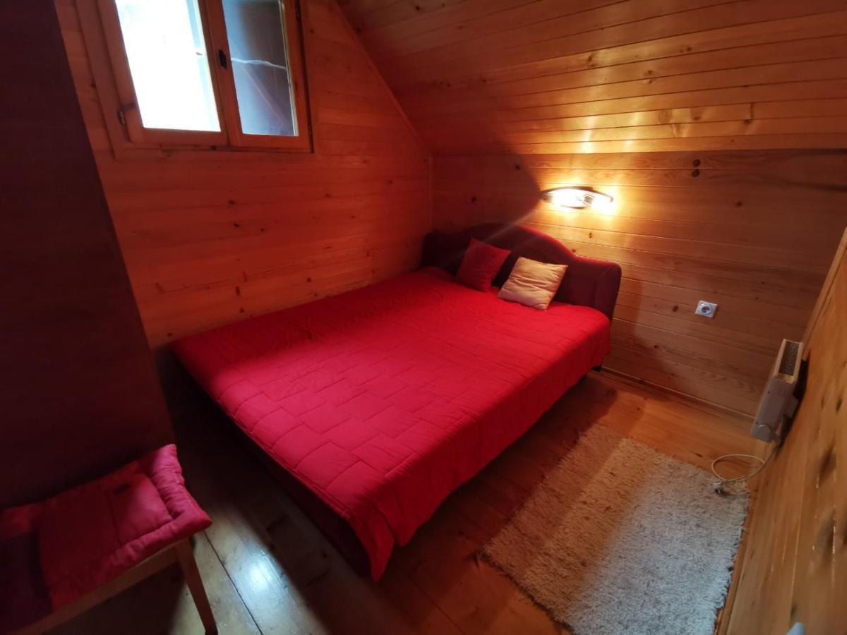Apartman Bugar Mitrovac Kültér fotó